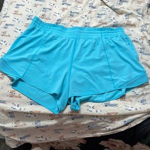Lululemon hotty hots size 16 color: electric turquoise high rise 4”